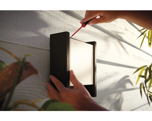 PHILIPS Hue White LED Buitenlamp Fuzo Zwart - Afbeelding 8